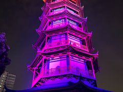 -绳金塔