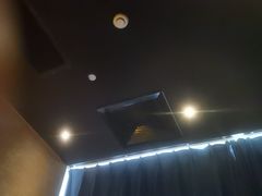 -江南足纪·影院足道·轻奢SPA(笋岗HALO广场店)