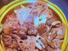 -多嘴超级肉蟹煲(欧亚卖场店)