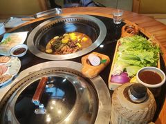 -锅老头海鲜铁锅炖