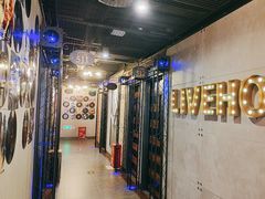 -唱吧麦颂KTV(西单华威潮铺街店)