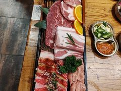 -韩景台烤肉(八大处店)