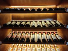 -蓝菲1819进口红酒庄(中环财富广场店)