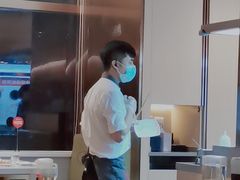 -海底捞火锅(公益西桥店)