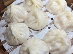 -馋三尺蟹粉小笼(人民广场店)