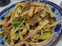 -东北农家院·铁锅炖(莘庄店)