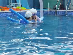 -Swim斯卫姆国际儿童游泳中心(红博中央公园店)