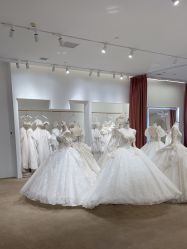 -派丽莫Pellimo原创设计婚纱品牌