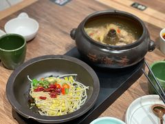 云海肴汽锅鸡-云海肴云南菜(浦江欢乐颂店)