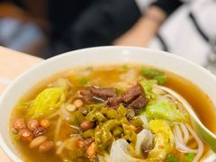 牛腩米粉-卓雅桂林米粉