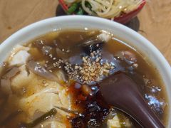 -三好食堂(煎饺·馄饨·肉饼米线·盛世广场店)