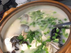 -姜君·千岛湖鱼头馆(浦东大道店)