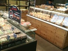 -多乐之日(田林东路店)
