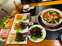 -阿鹏故事野生菌火锅(双廊古镇店)