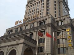 -城市名人酒店-喝彩西餐厅(名人城市广场店)