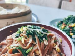-小六汤包砂煲菜(文景路店)