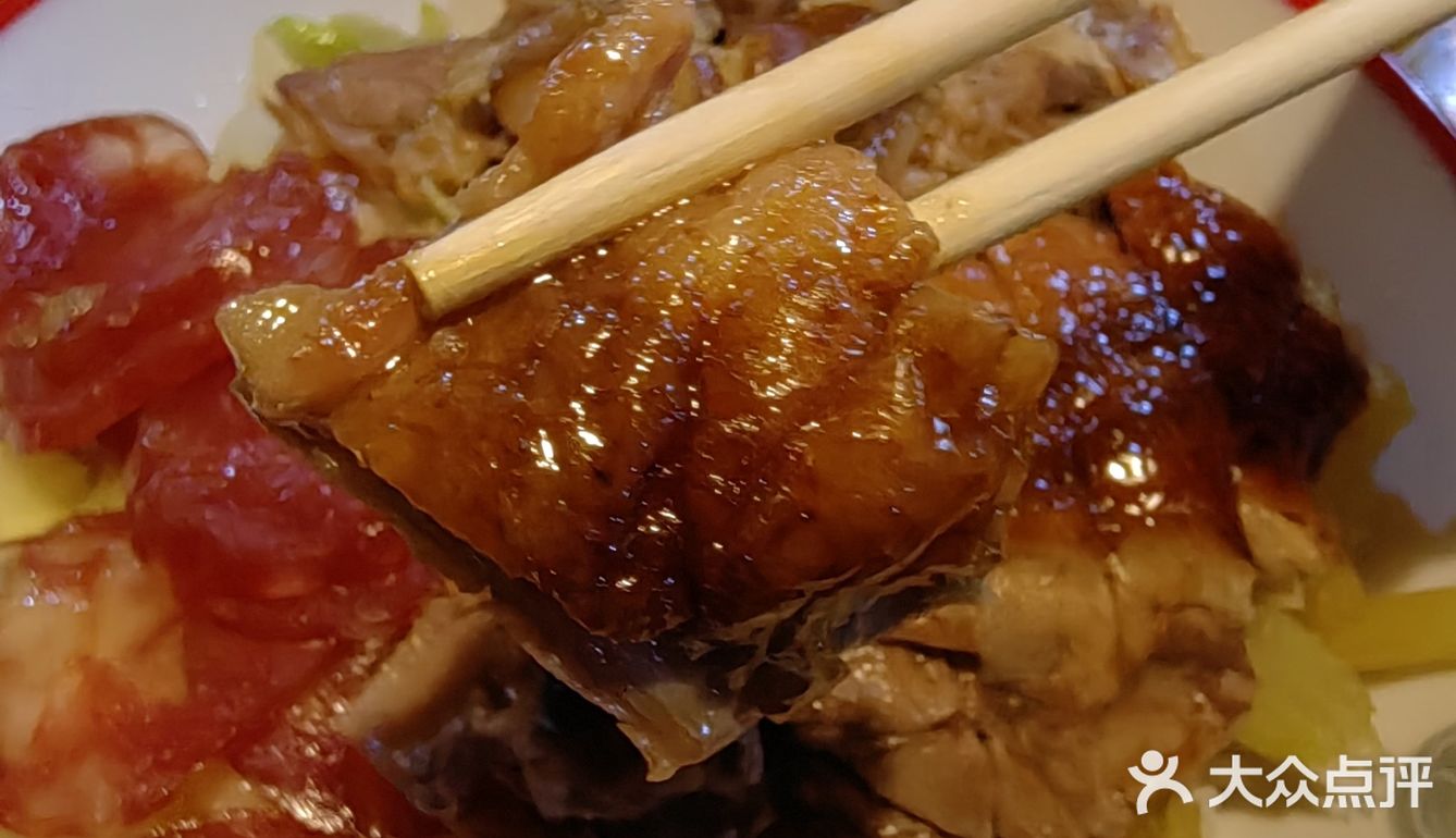 江汉路附近的宝藏广式烧鹅饭，一口穿越到广东