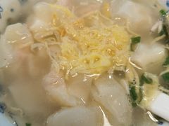 开洋鲜肉馄饨-红小满休闲餐厅(十全街店)