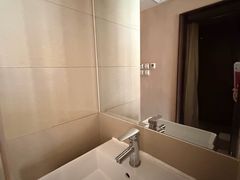 -香港华美达海景酒店