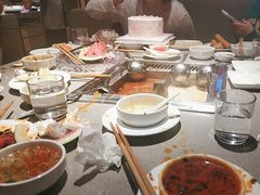 -海底捞火锅(新松江路店)