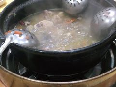 -濠轩阁特色生蚝火锅(水湾路店)