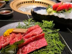 -山川小町·极番烧肉(新地假日广场店)