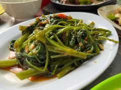 -明记烧鱼美味店
