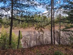 -峡谷浮石林景区