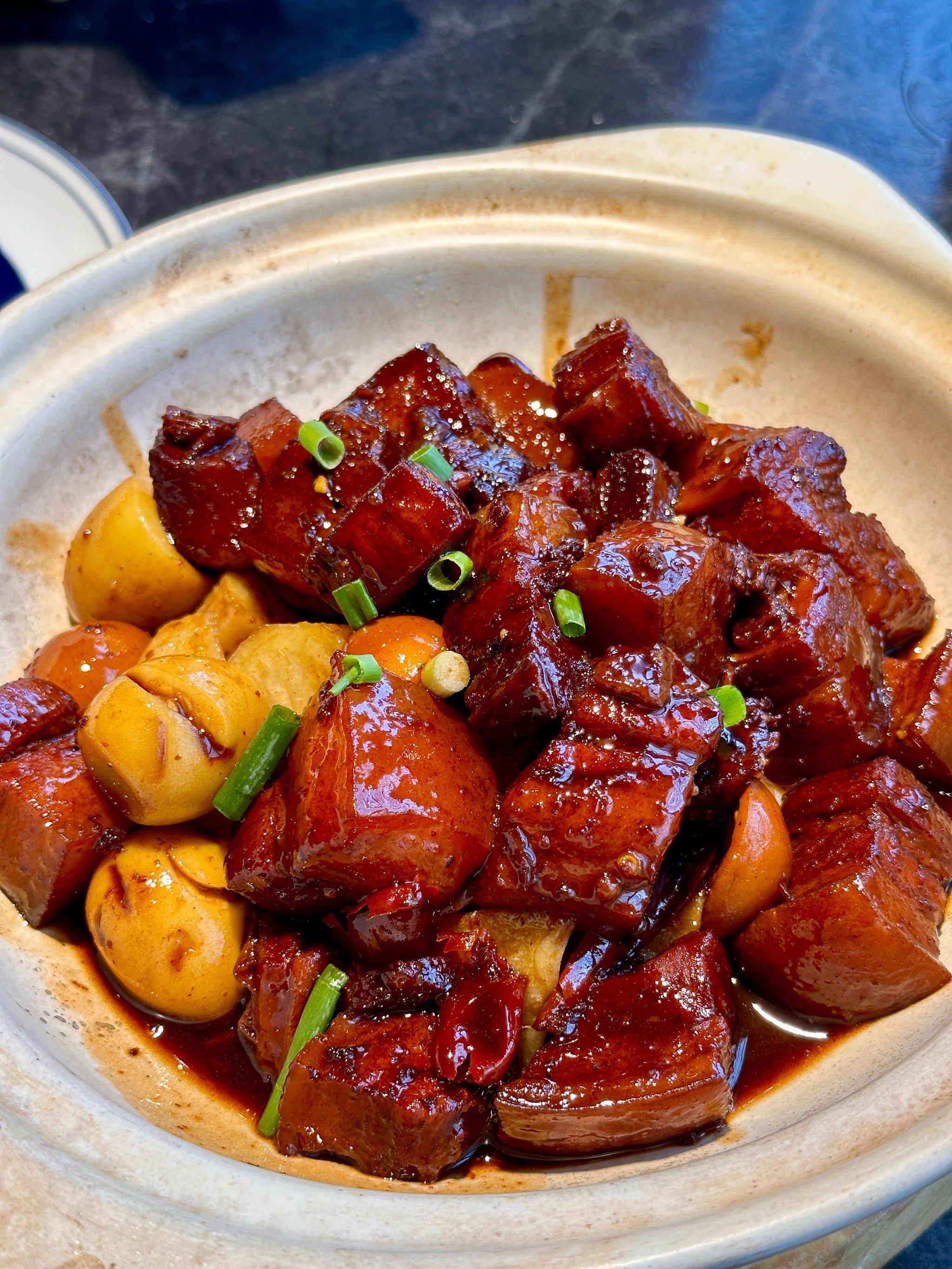 一口酥烂红烧肉的幸福