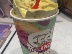 -DQ·蛋糕·冰淇淋(大宁国际商业广场店)