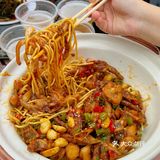 吃烧烤来这家就对啦！很香很带劲