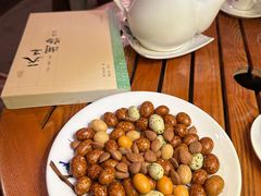 -斯多格书乡(北京大学畅春园店)