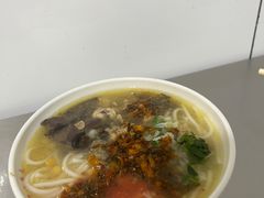 -文山荷鲜居(翠湖店)