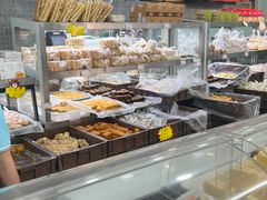 面包甜点陈列柜-闻酥园(青羊区文殊坊店)