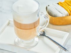 拿铁-瑰丽酒店·海吧·天际下午茶·现场DJ·天台酒吧