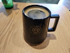 标杯热美式-ZING COFFEE 镜咖啡