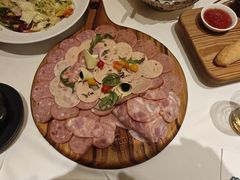 -马克西姆俄罗斯餐厅(通亚街店)