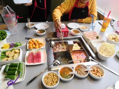 -海底捞火锅(中原万达广场店)