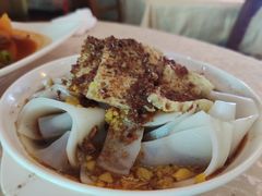 -维吾尔餐厅(宜山路店)