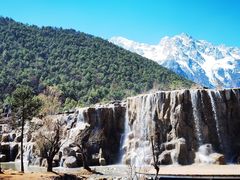 -玉龙雪山蓝月谷