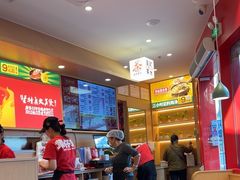 -华记煲仔华·煲仔饭(三元里万科里店)