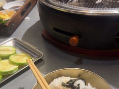 -围炉肉舍•炭烤活鳗•丹东海鲜烤肉(步行街店)