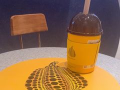 -喜茶(北京华贸购物中心店)