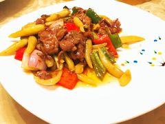 -有米猪港式餐厅