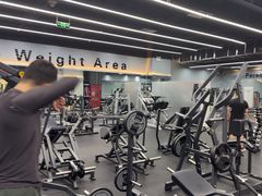 -VLines耀能运动24小时·月付制健身(京广桥店)