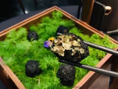 黑松露牛油果蟹肉球-小运河·公馆(国贸店)