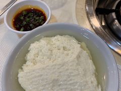 河水豆花-渝君重庆火锅(嘉宾路店)
