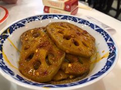 -思博半步颠小酒馆(梦时代店)