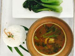 -Palate Angkor Restaurant & Bar