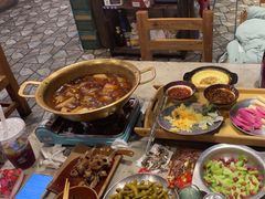 -破瓦寒窑·地摊烤羊排